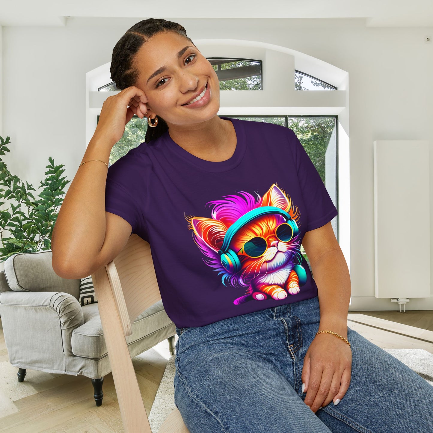 Cool Kitten w/Headphones Adult T-shirt