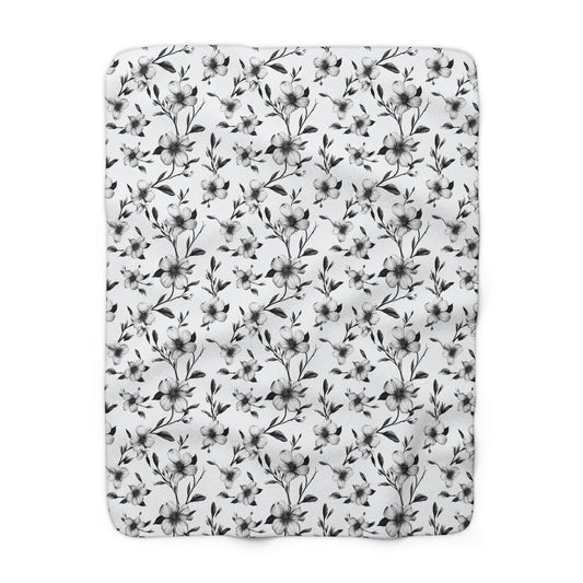 Black & White Five Petal Floral Fleece Blanket