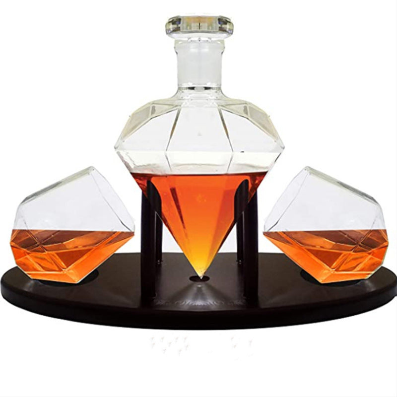 Diamond-shaped Decanter w/Lid & Base