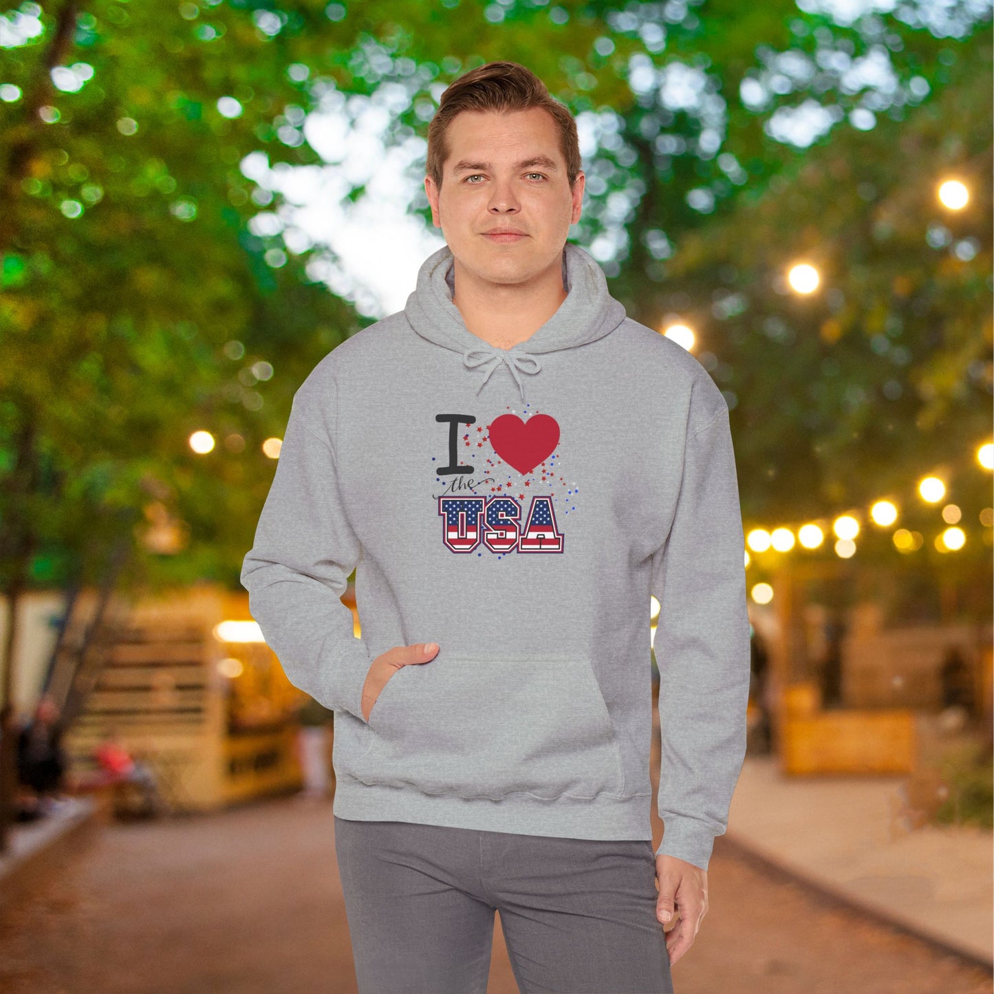 I Love The USA Heavy Blend™ Hooded Sweatshirt