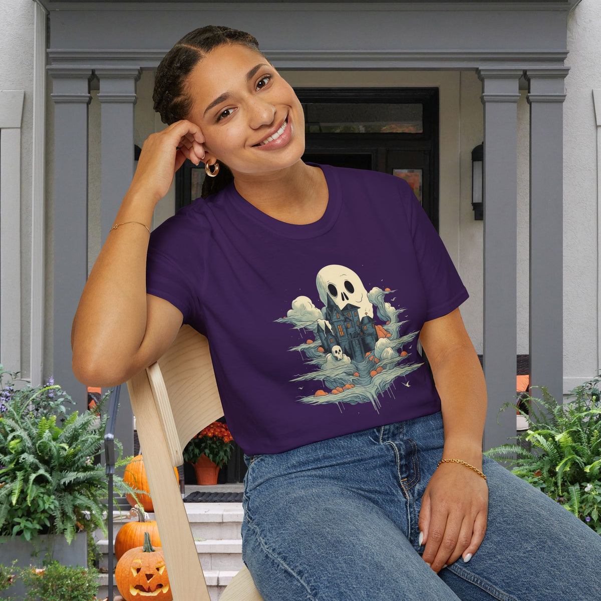 Creepy Ghost 14 Adult T-shirt
