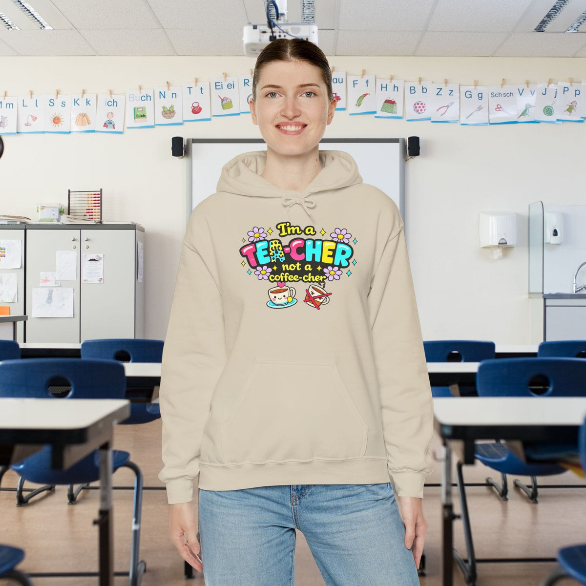 I'm A Tea-cher Not A Coffee-cher Heavy Blend™ Hooded Sweatshirt