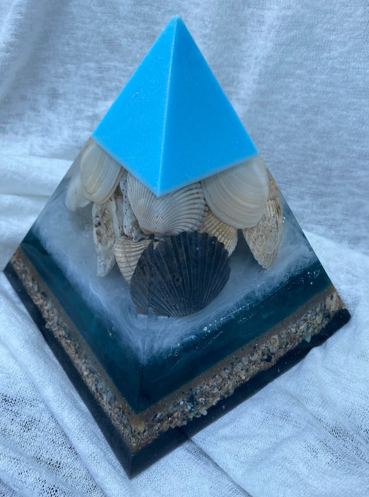 Resin 6" Pyramid Texas Gulf Coast Sand and Shells