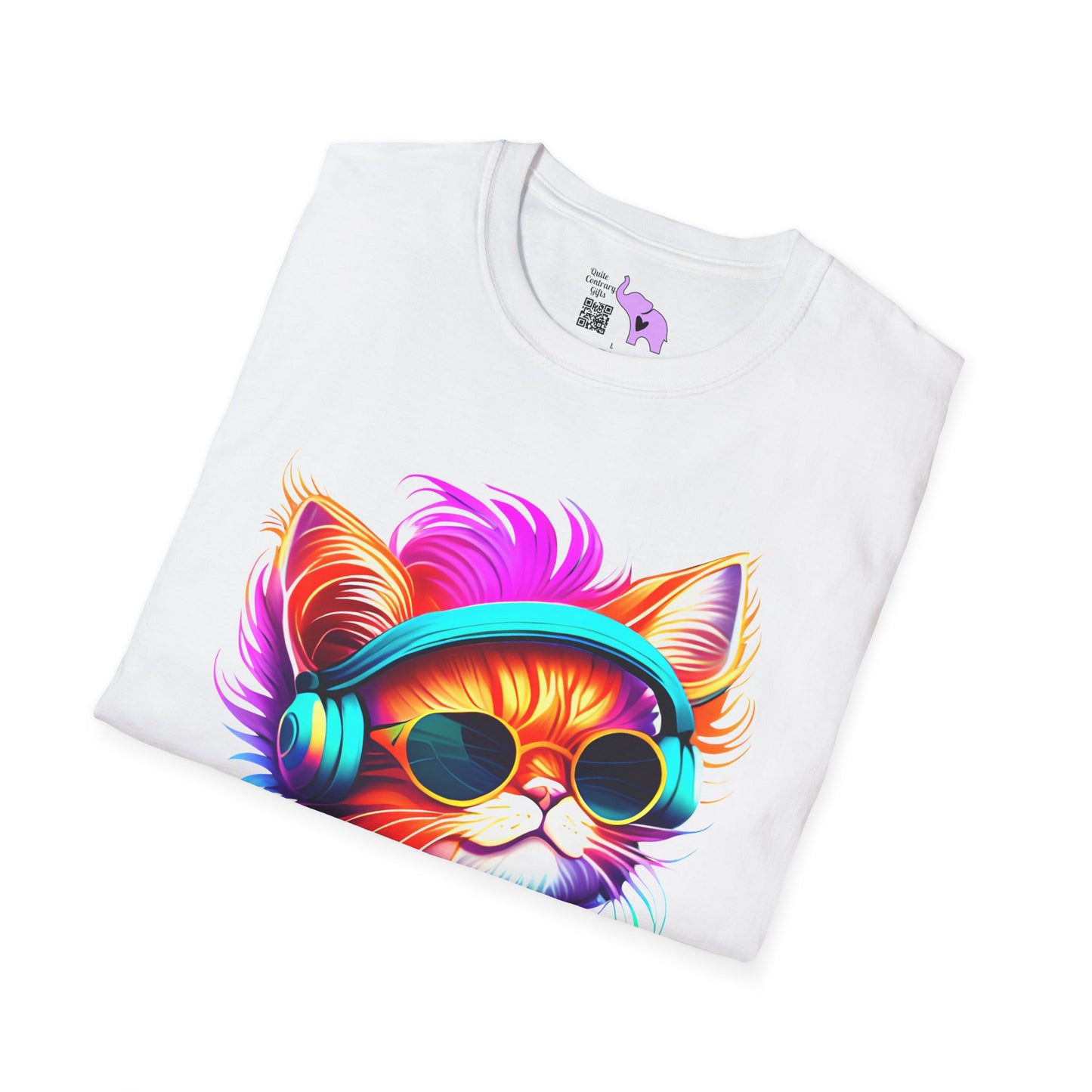 Cool Kitten w/Headphones Adult T-shirt