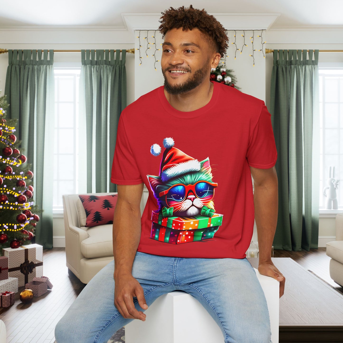 Christmas Kitten w/Gift Adult T-shirt