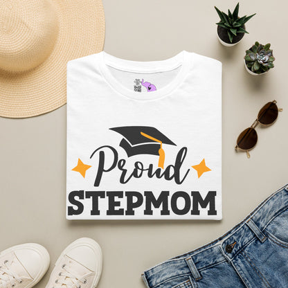Proud Stepmom of a 2027 Graduate Adult T-shirt