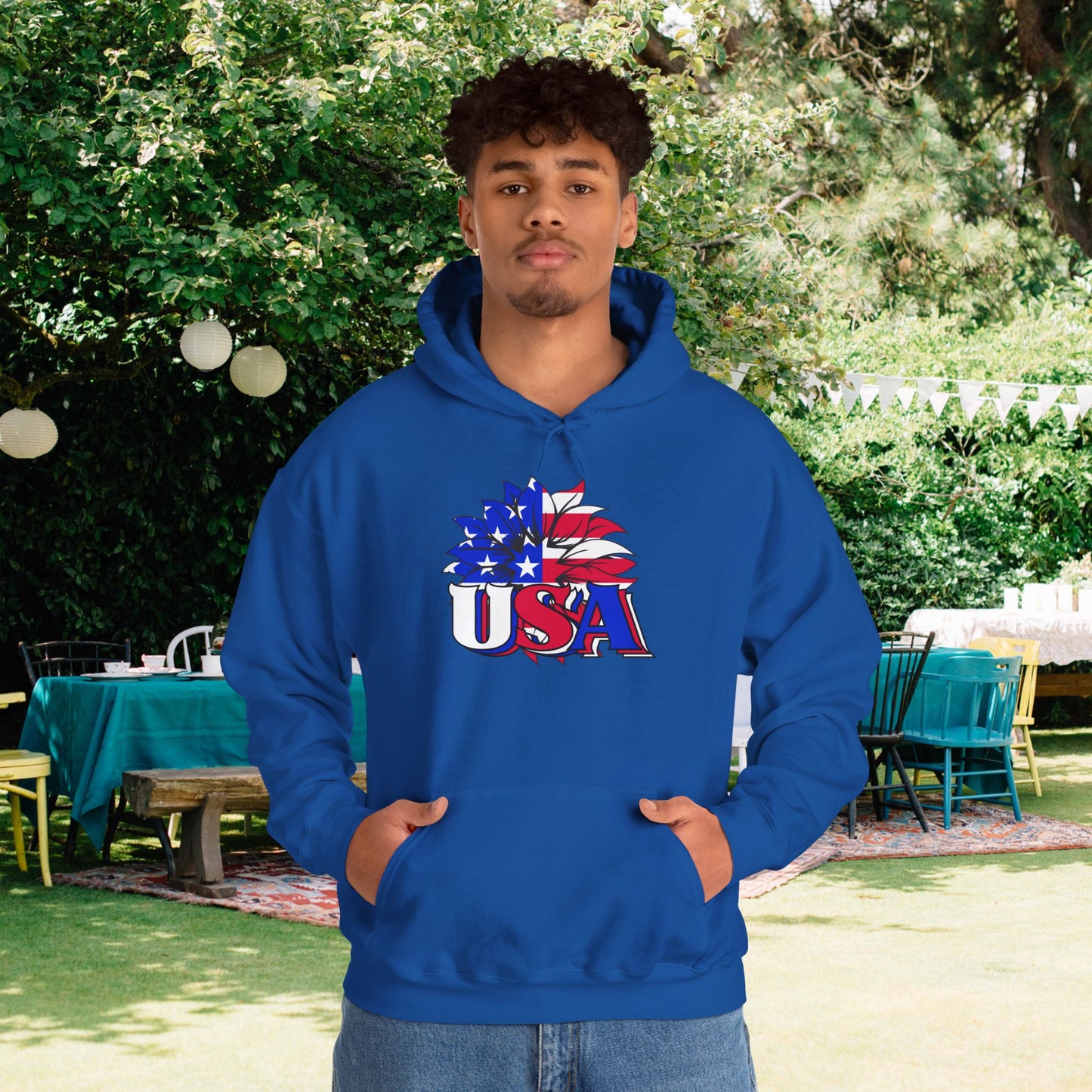 USA Red White & Blue Sunflower Heavy Blend™ Hooded Sweatshirt