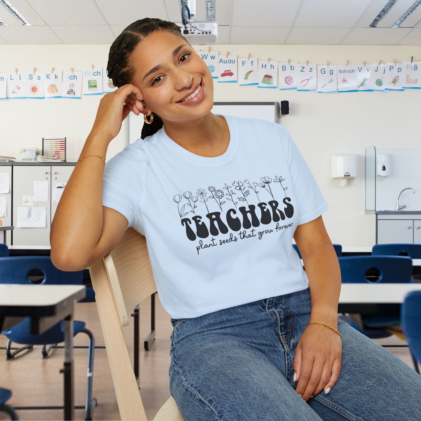 Teachers Plant Seets That Grow Forever Adult T-shirt
