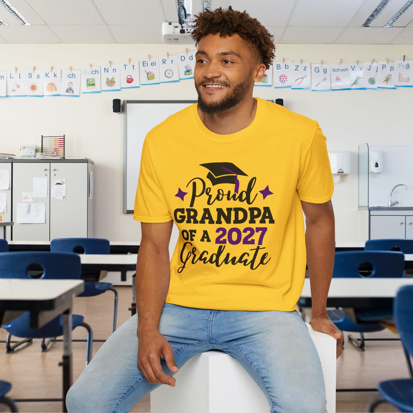 Proud Grandpa of a 2027 Graduate Adult T-shirt