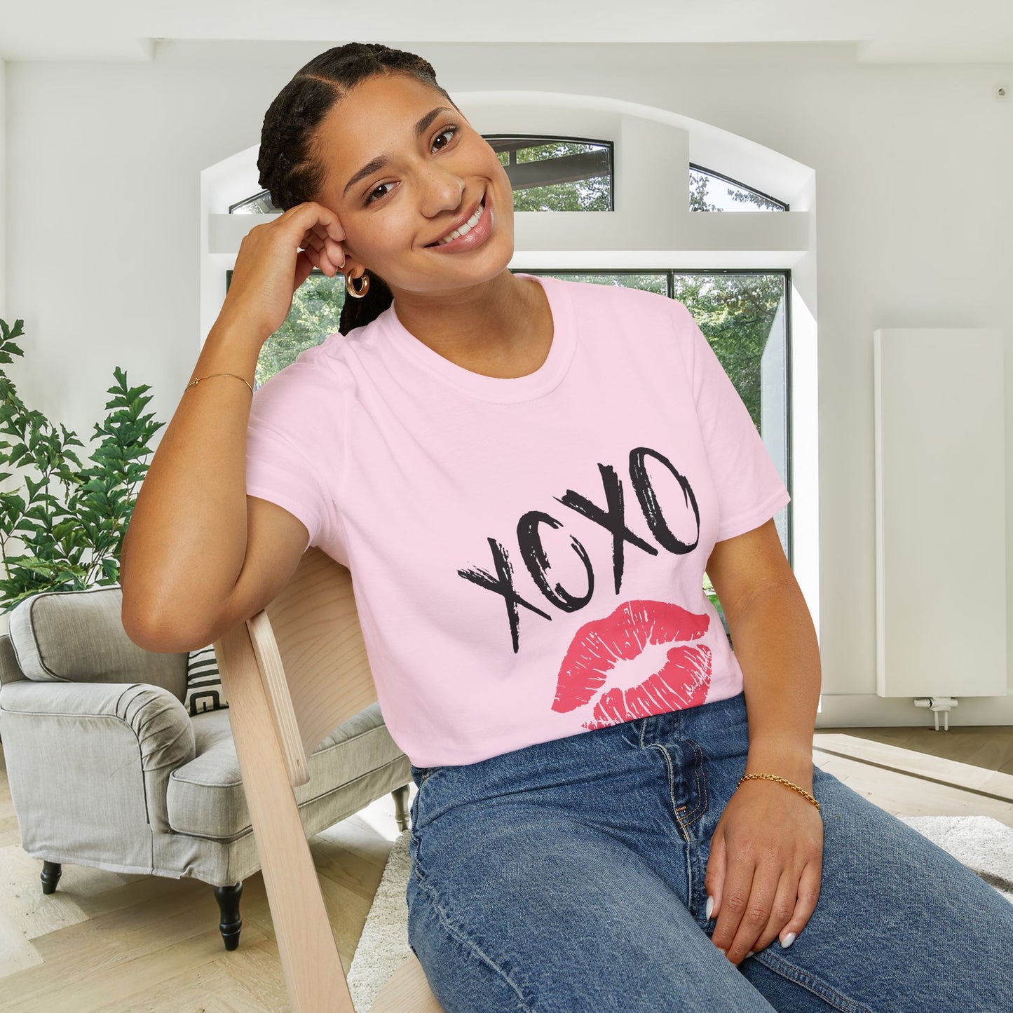 XOXO Lips Adult T-shirt