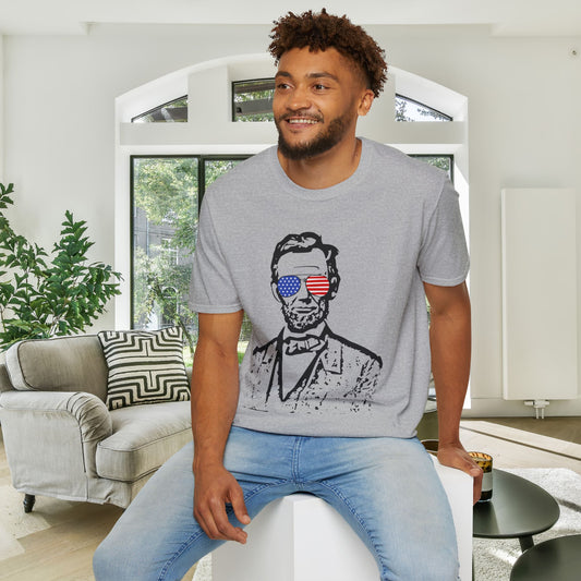 Abraham Lincoln w/Flag Sunglasses Adult T-shirt