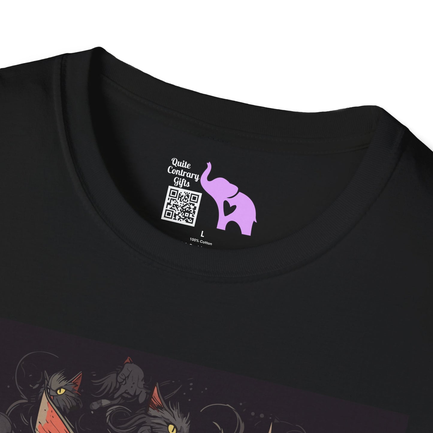 Creepy Black Cats 1 T-shirt