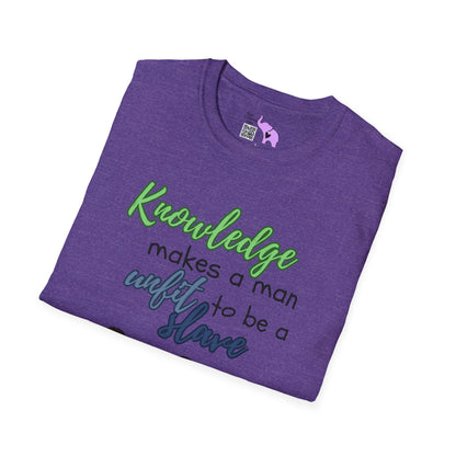 Knowledge Makes A Man Unfit to be a Slave Adult T-shirt