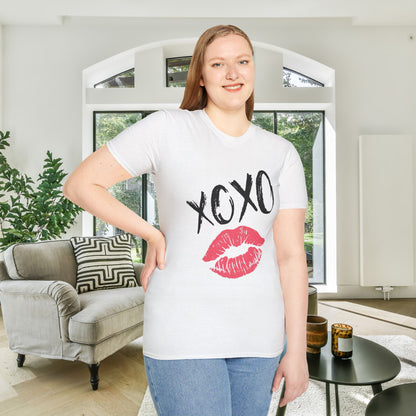 XOXO Lips Adult T-shirt