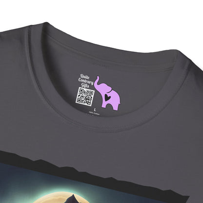 Halloween Scarecrow w/Pumpkins 2 Adult T-shirt