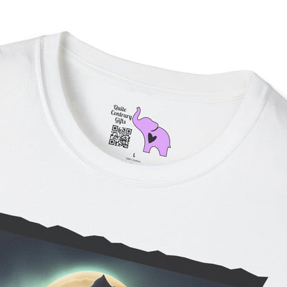 Halloween Scarecrow w/Pumpkins 2 Adult T-shirt