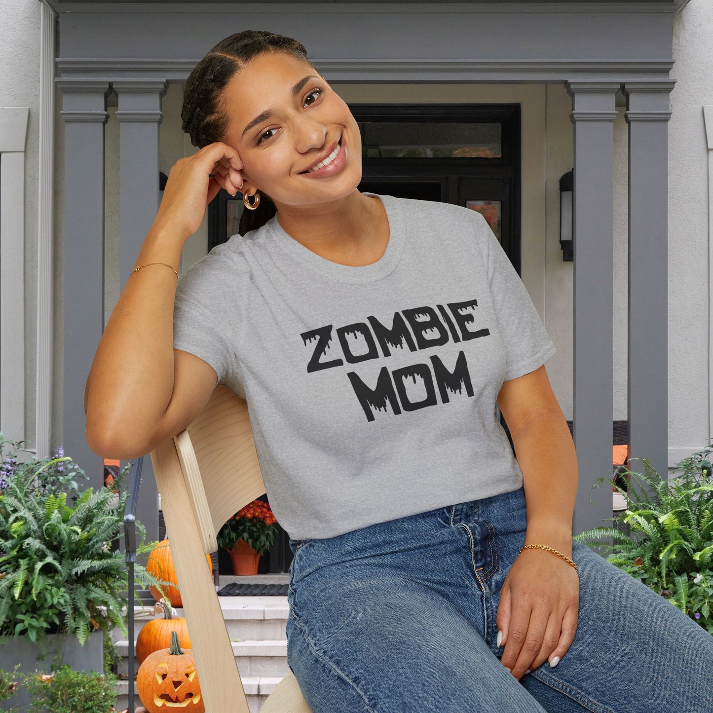 ""Zombie Mom Adult T-shirt