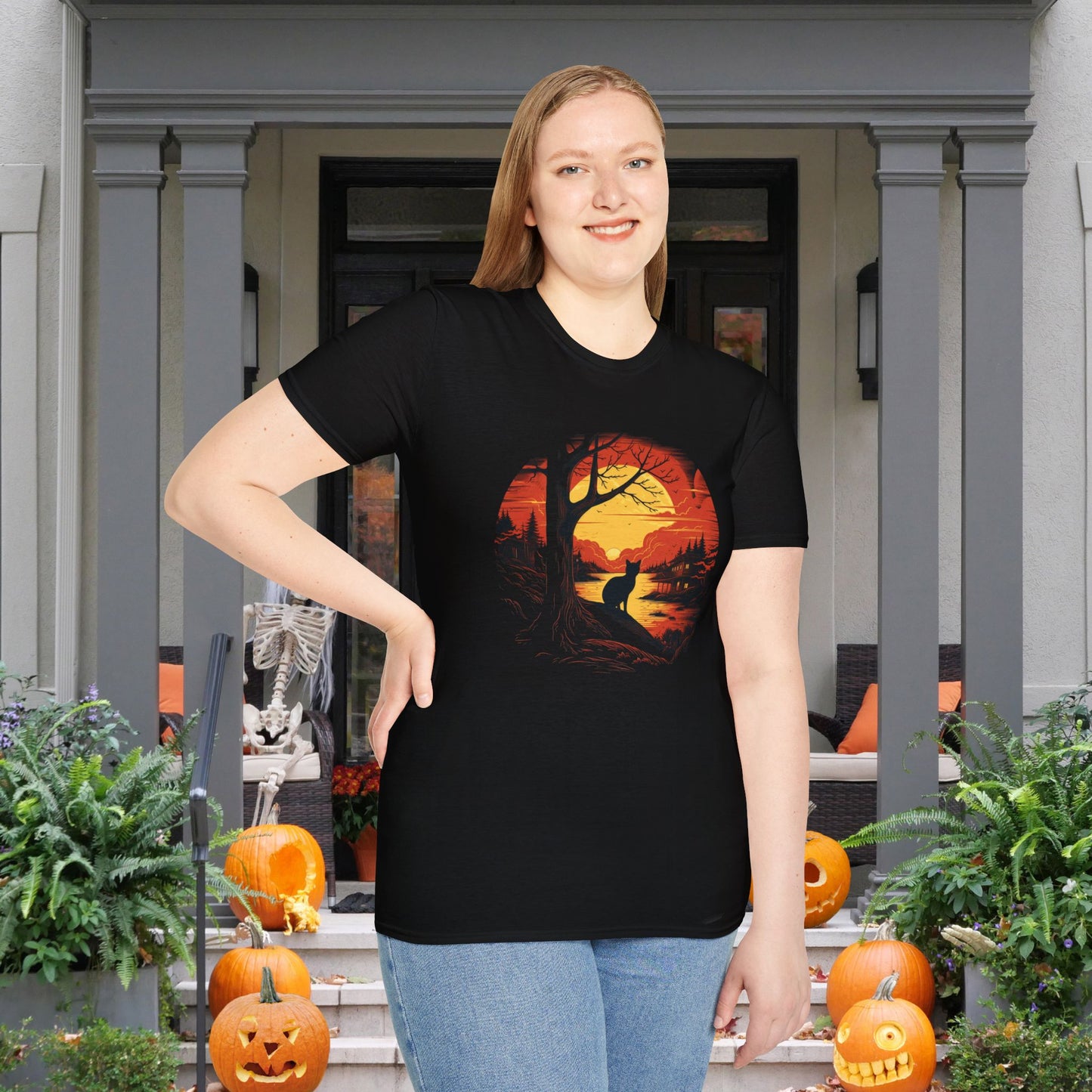 Creepy Black Cats 3 T-shirt