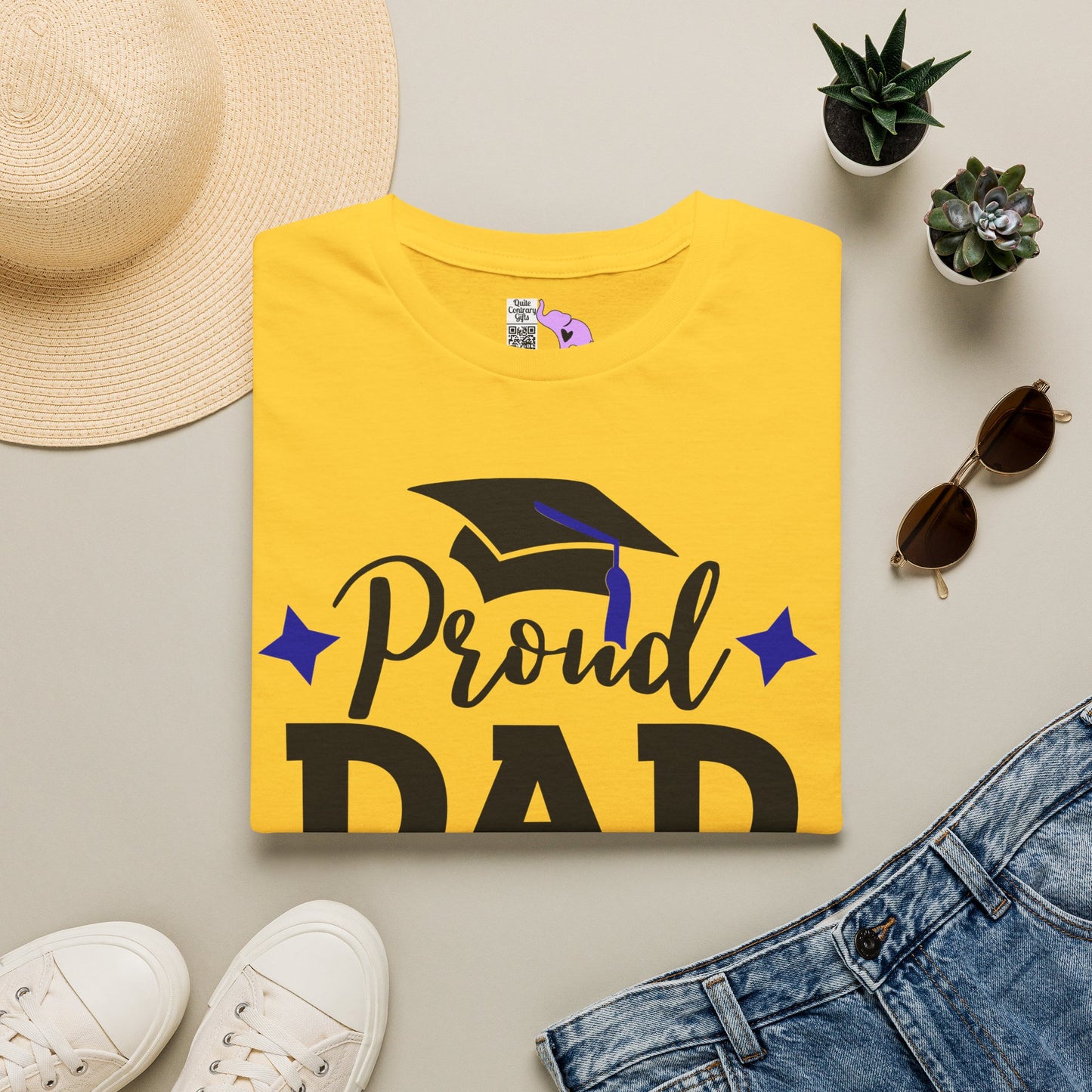 Proud Dad of a 2027 Graduate Adult T-shirt