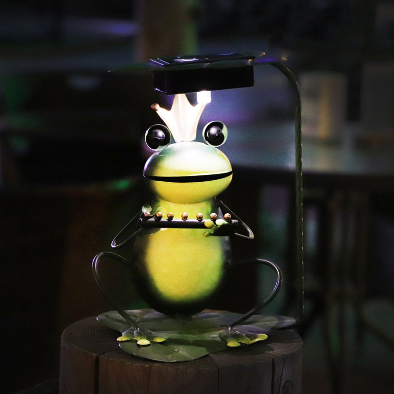 Frog Solar Outdoor Ground Lamp