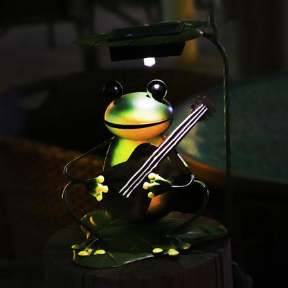 Frog Solar Outdoor Ground Lamp