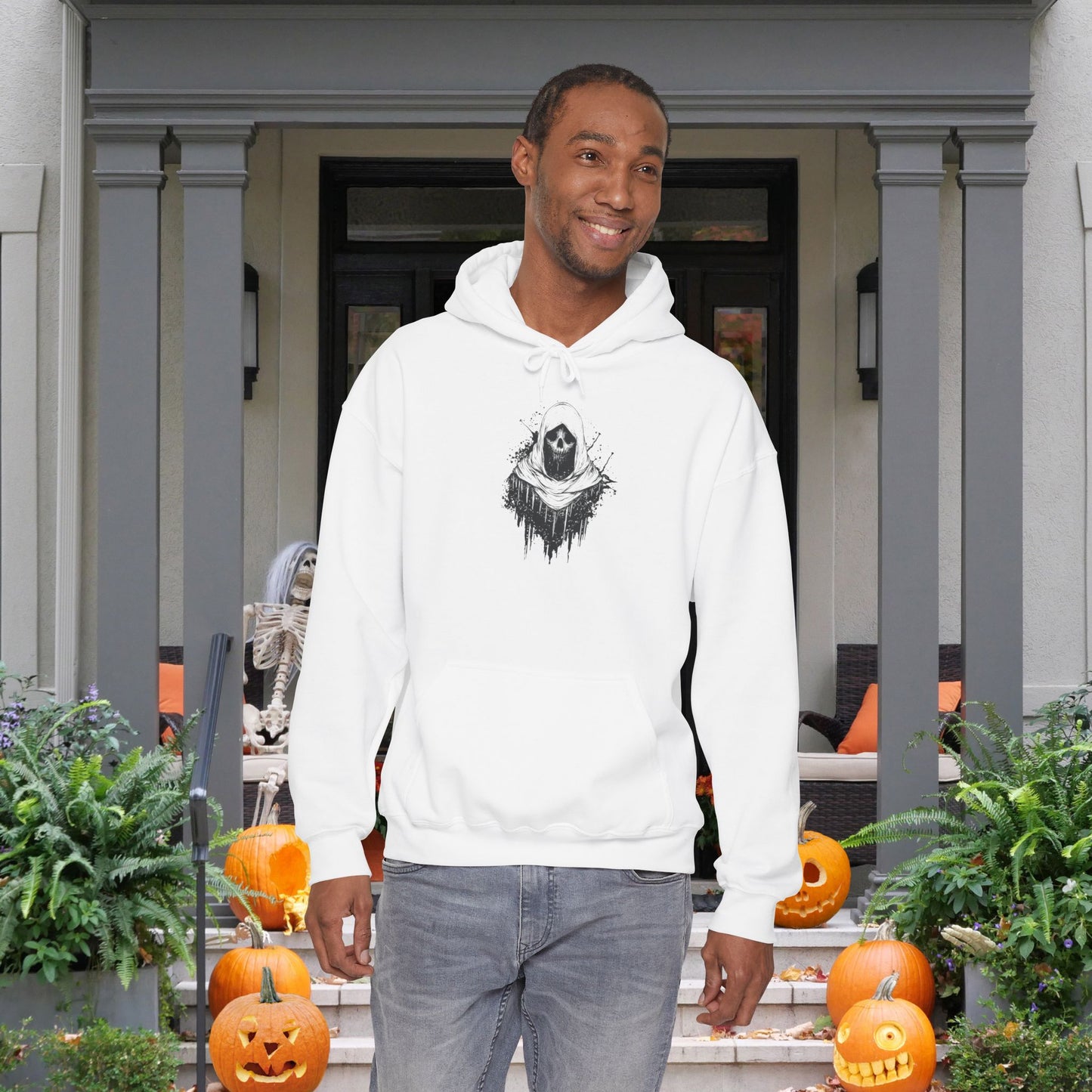 Creepy Ghost Heavy Blend™ Hooded Sweatshirt