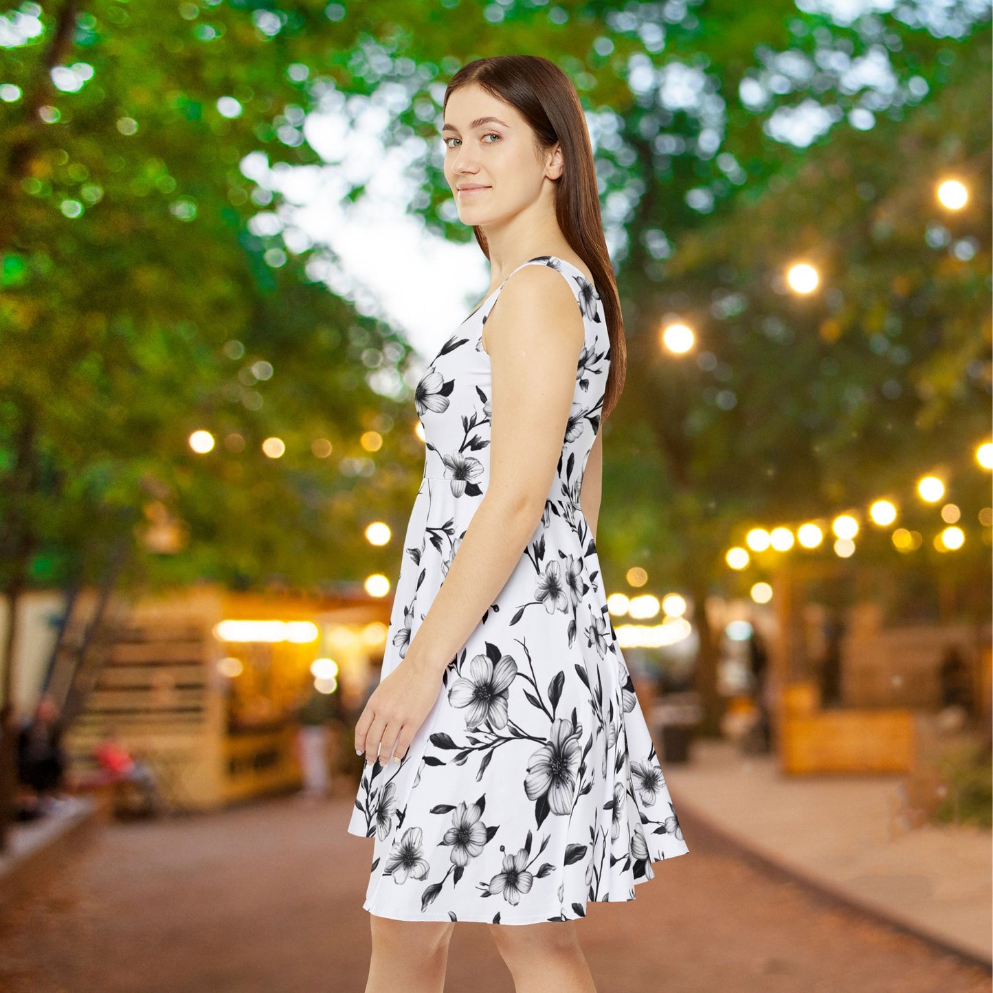 Black & White Five Petal Floral Women's Skater Dress