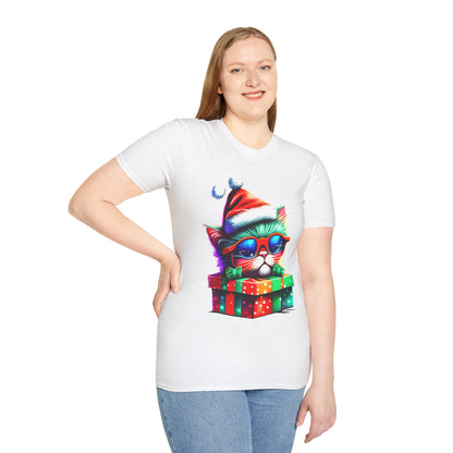 Christmas Kitten w/Gift T-shirt