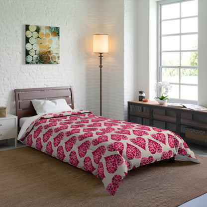 Simple Hearts Comforter