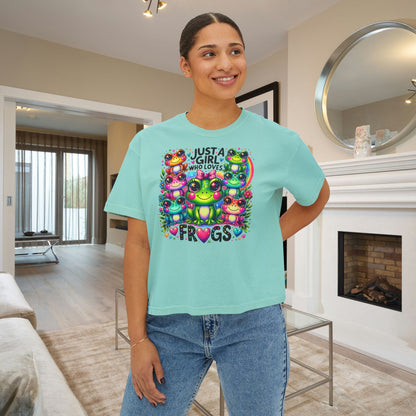 Just A Girl Who Loves Frogs Women's Boxy Tee