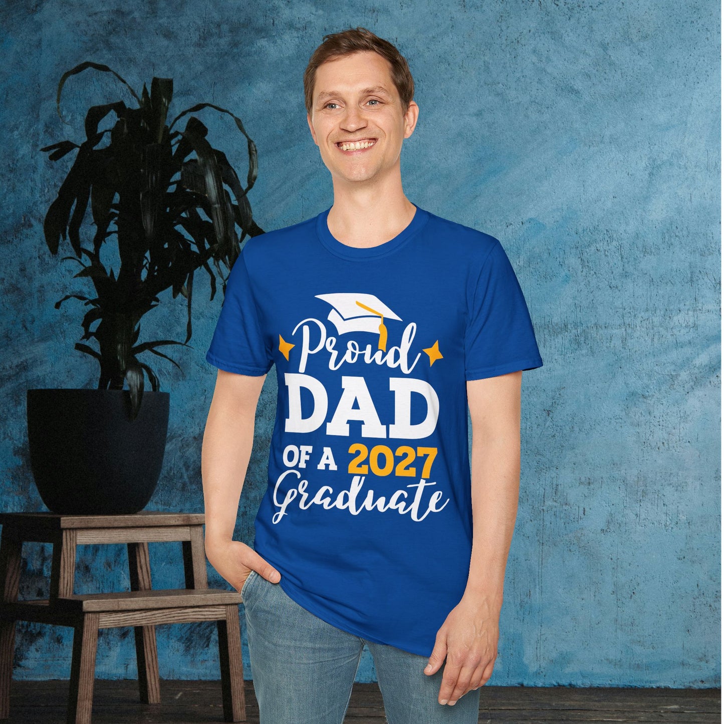 Proud Dad of a 2027 Graduate Adult T-shirt