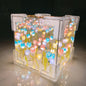 Mirror Cube Tulip Light Box