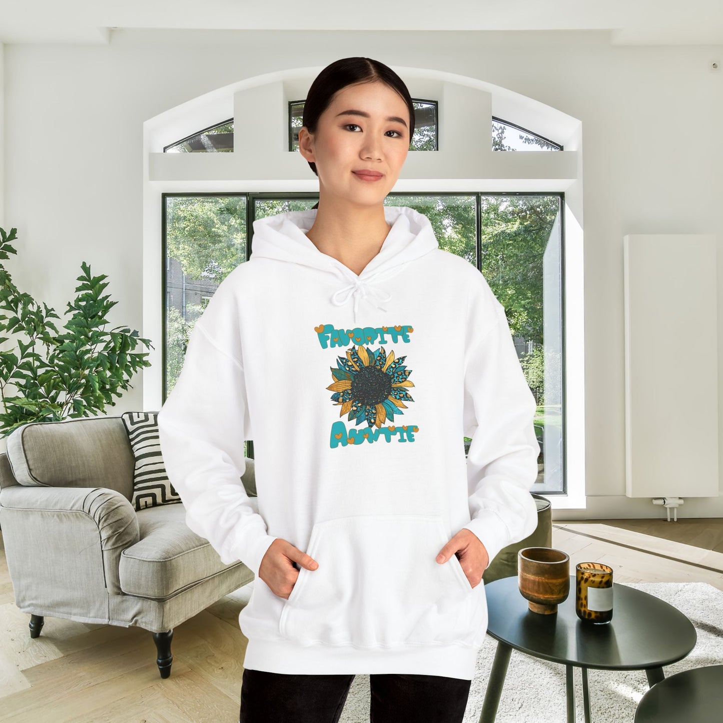 Favorite Auntie Teal/Gold Heavy Blend™ Hooded Sweatshirt