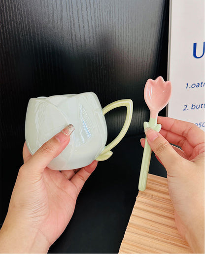 Ceramic Tulip-Style Mug With or Without Spoon