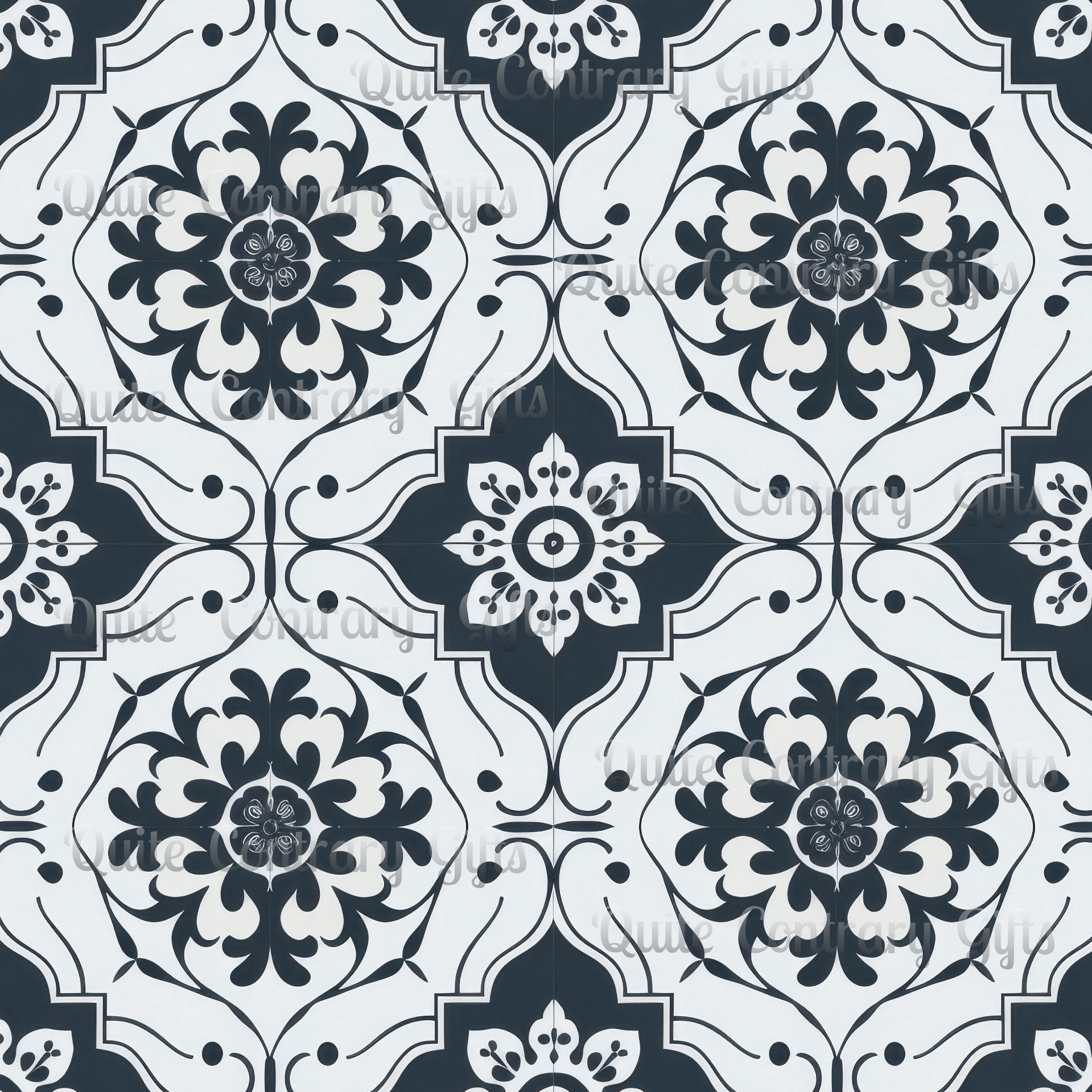 Lisbon Noir Comforter
