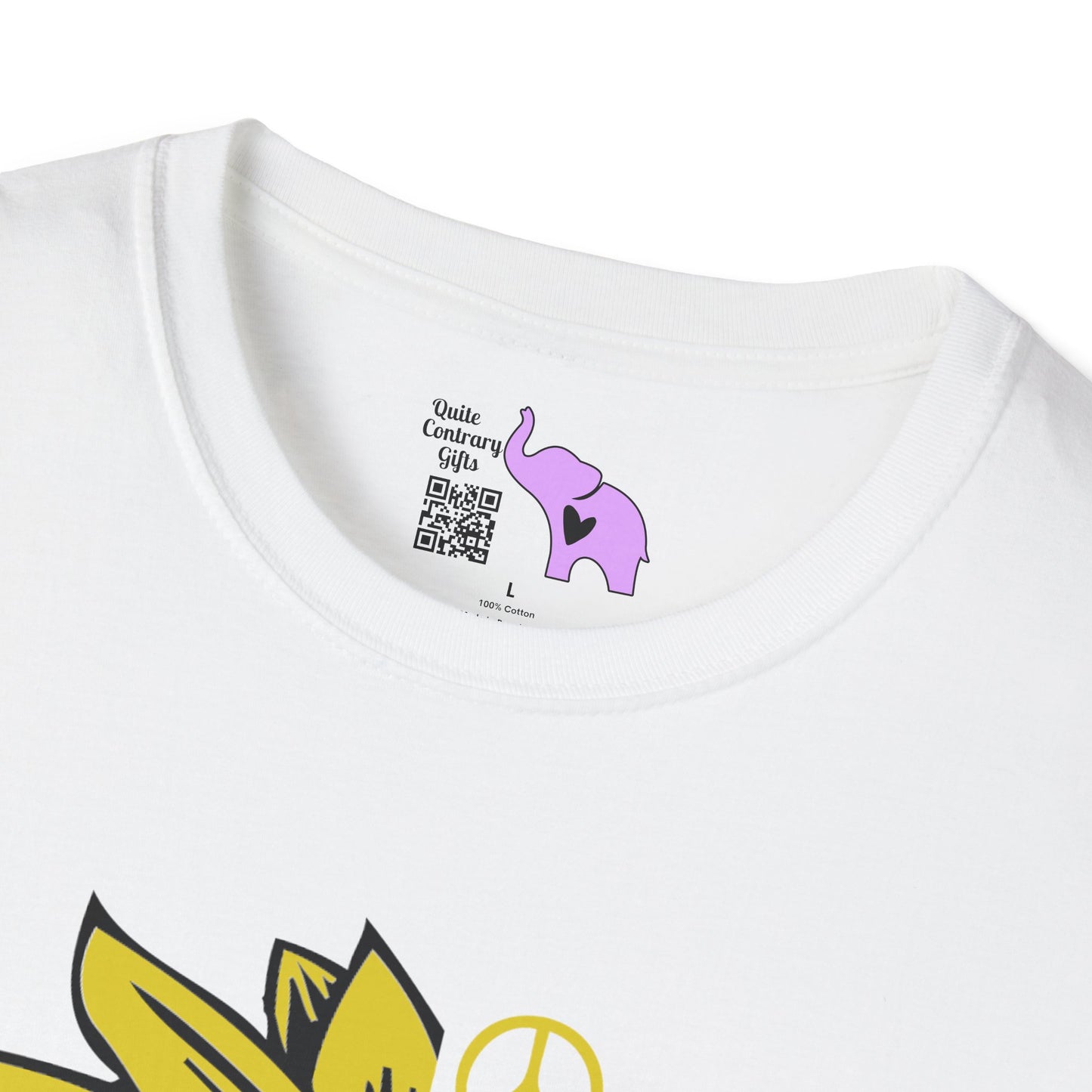 In A World Full Of Roses Be A Sunflowers Adult T-shirt