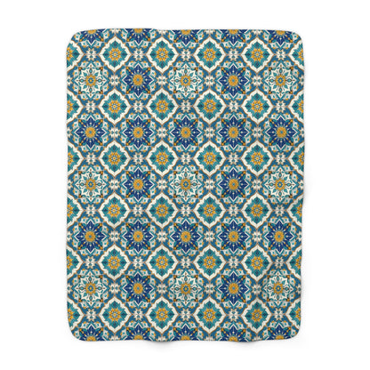 Mediterranean Lace Sherpa Fleece Blanket