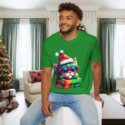 Christmas Kitten w/Gift Adult T-shirt