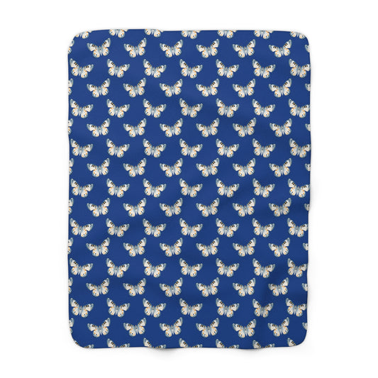 Dusky Wings Fleece Blanket