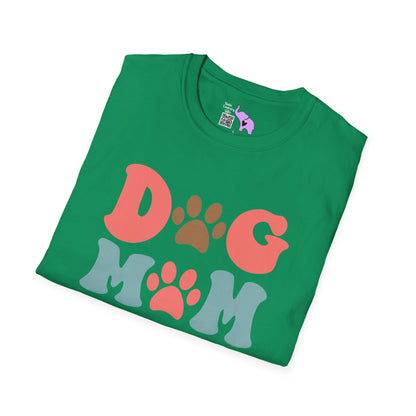 Dog Mom (2) T-shirt