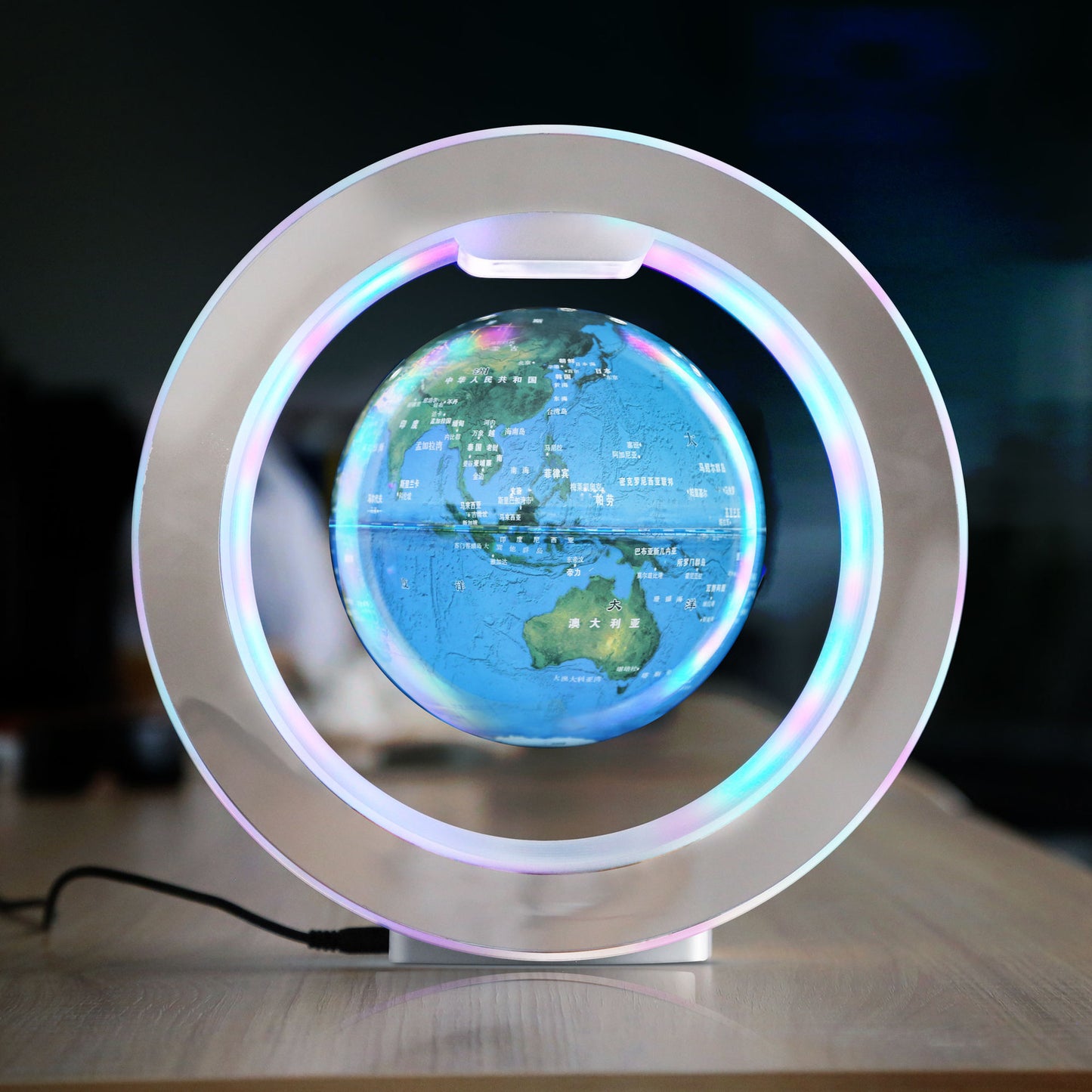 Magnetic Levitating O-shaped Globe