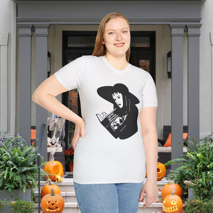 Beetlejuice Lydia Adult T-shirt