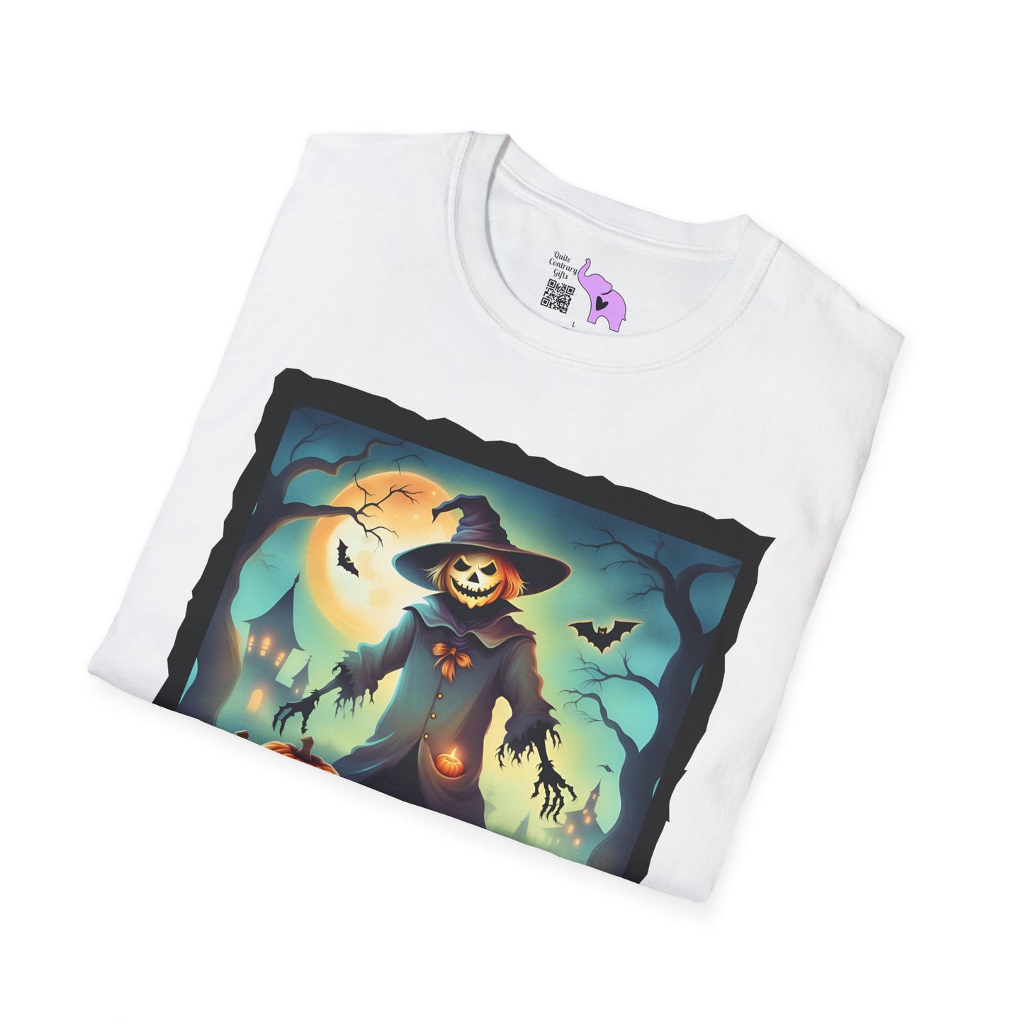 Halloween Scarecrow w/Pumpkins 3 Adult T-shirt