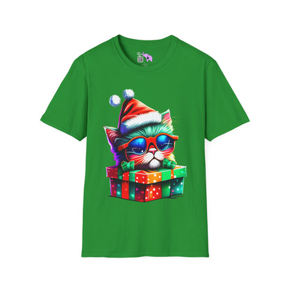 Christmas Kitten w/Gift Adult T-shirt