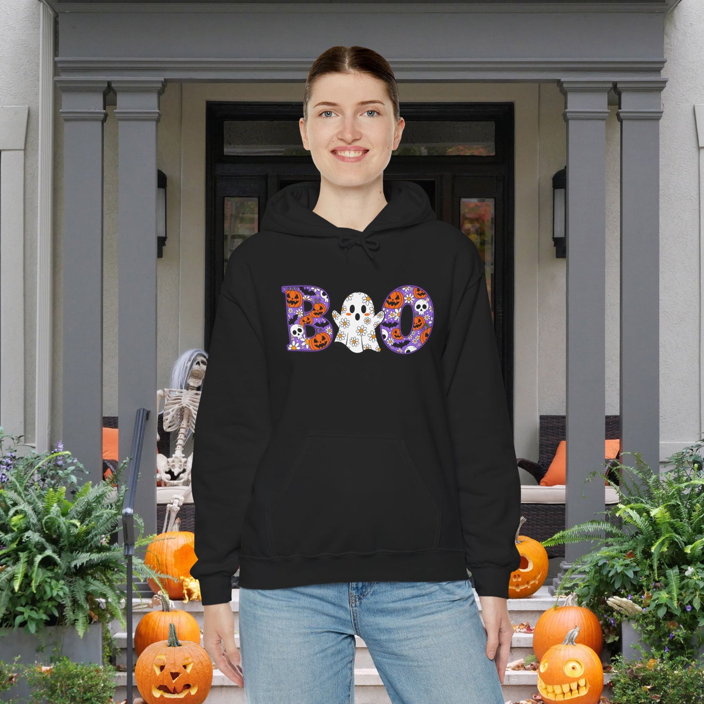 Cute Floral Boo w/Ghost Heavy Blend™ Hooded Sweatshirt