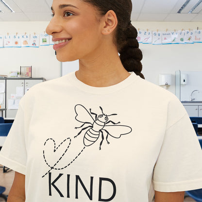 Bee Kind Women's Boxy Tee