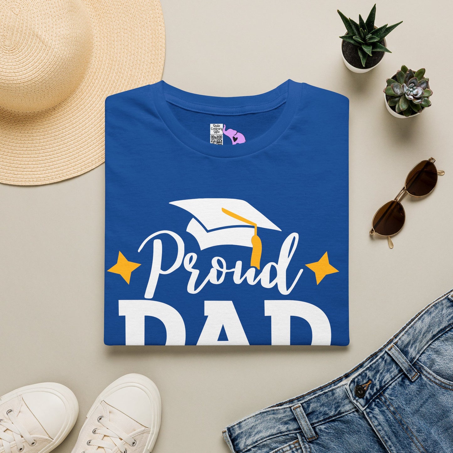 Proud Dad of a 2027 Graduate Adult T-shirt