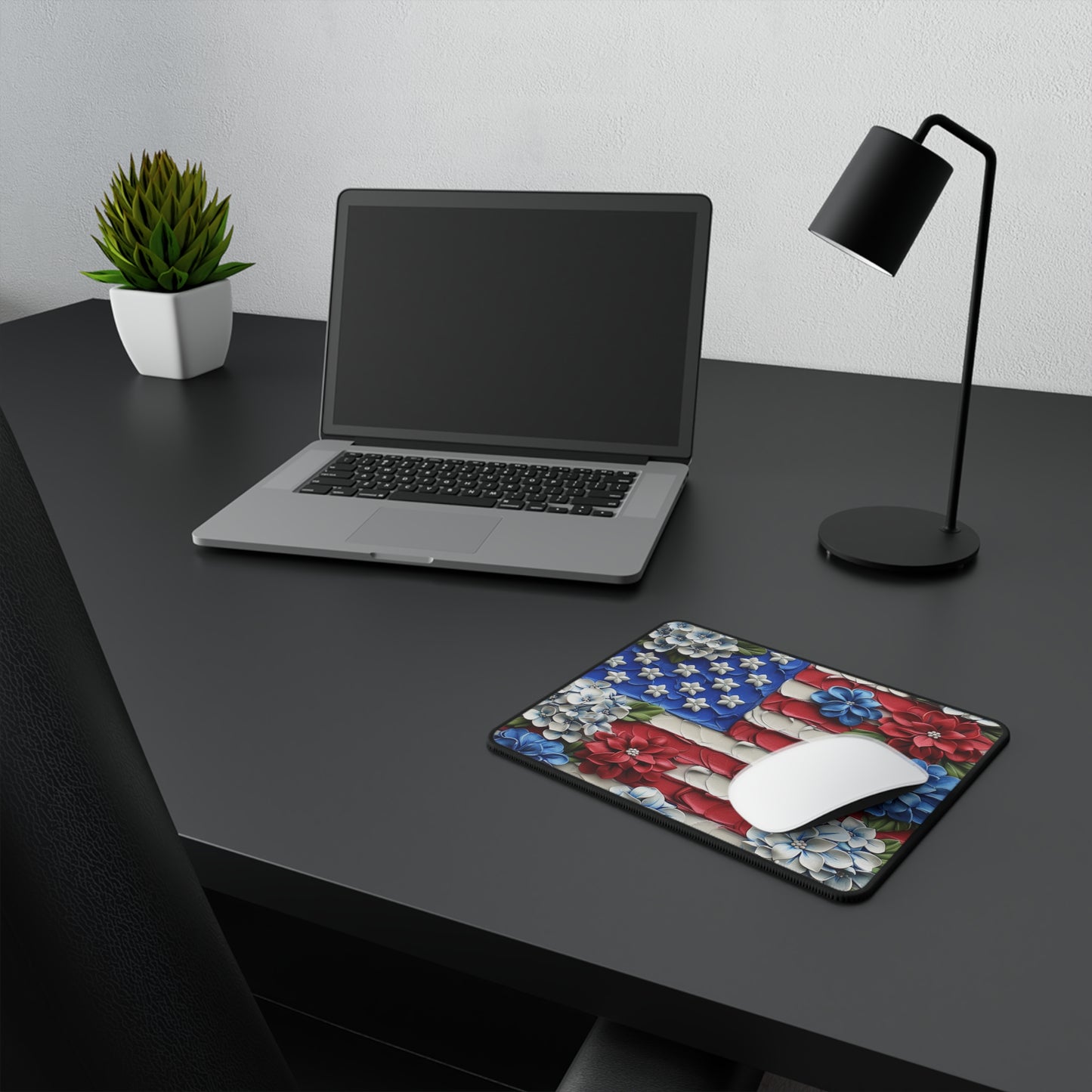 Painted in Patriotism Non-Slip Gaming Mouse Pad