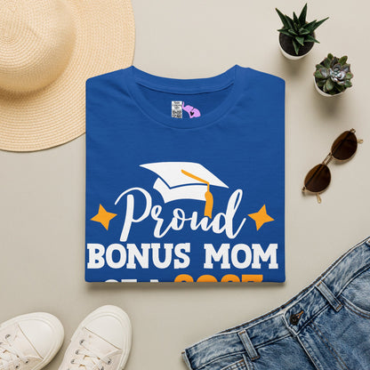 Proud Bonus Mom of a 2027 Graduate Adult T-shirt