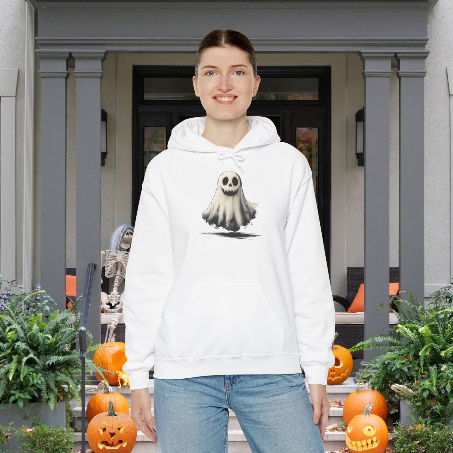 Cute Ghost Heavy Blend™ Hooded Sweatshirt